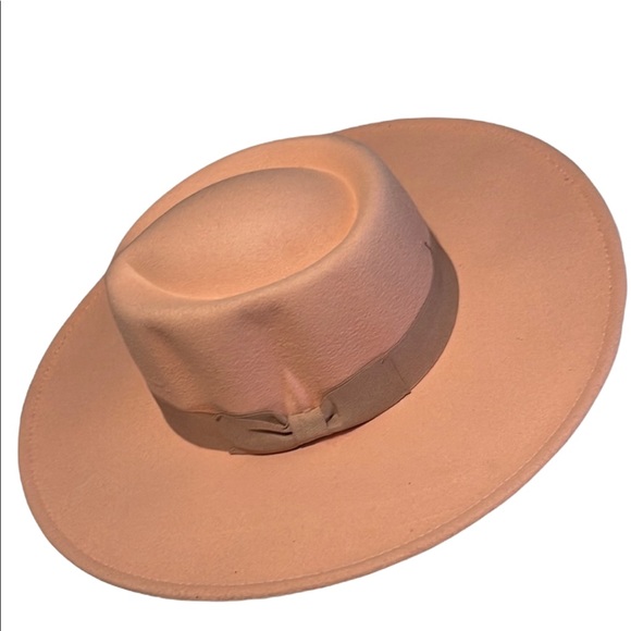 Accessories - Blush pink adjustable round brim hat